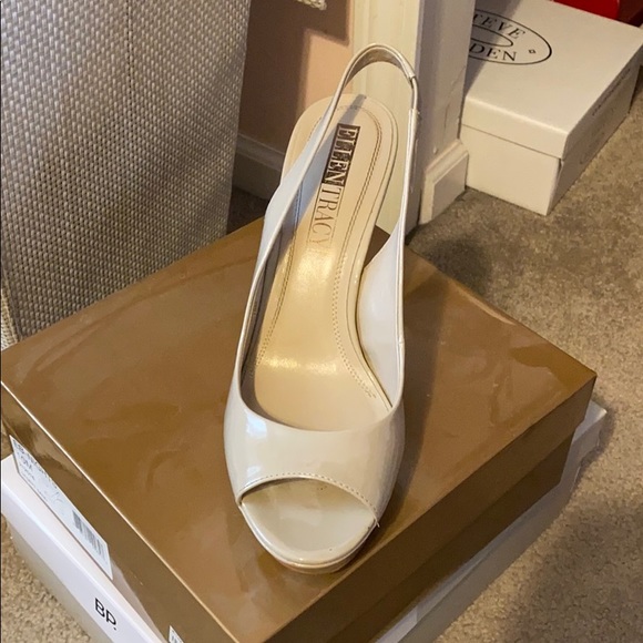 Ellen Tracy Platform Heels - Picture 3 of 4